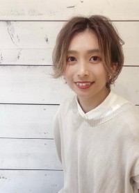 潮来　真奈